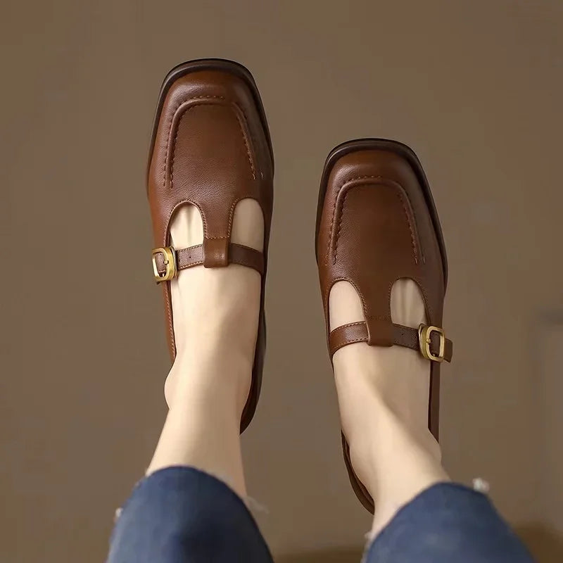 Selvana | Elegante T-Strap Schoenen